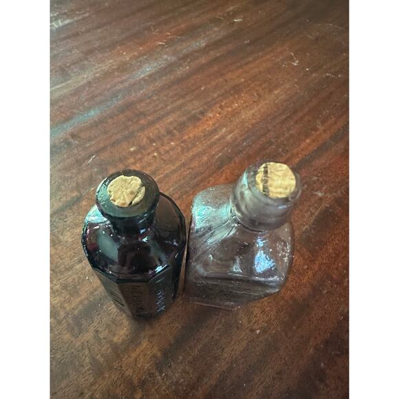 2 Vintage Miniature Purple Elixir and Medicine Bottles - Picture 2 of 11